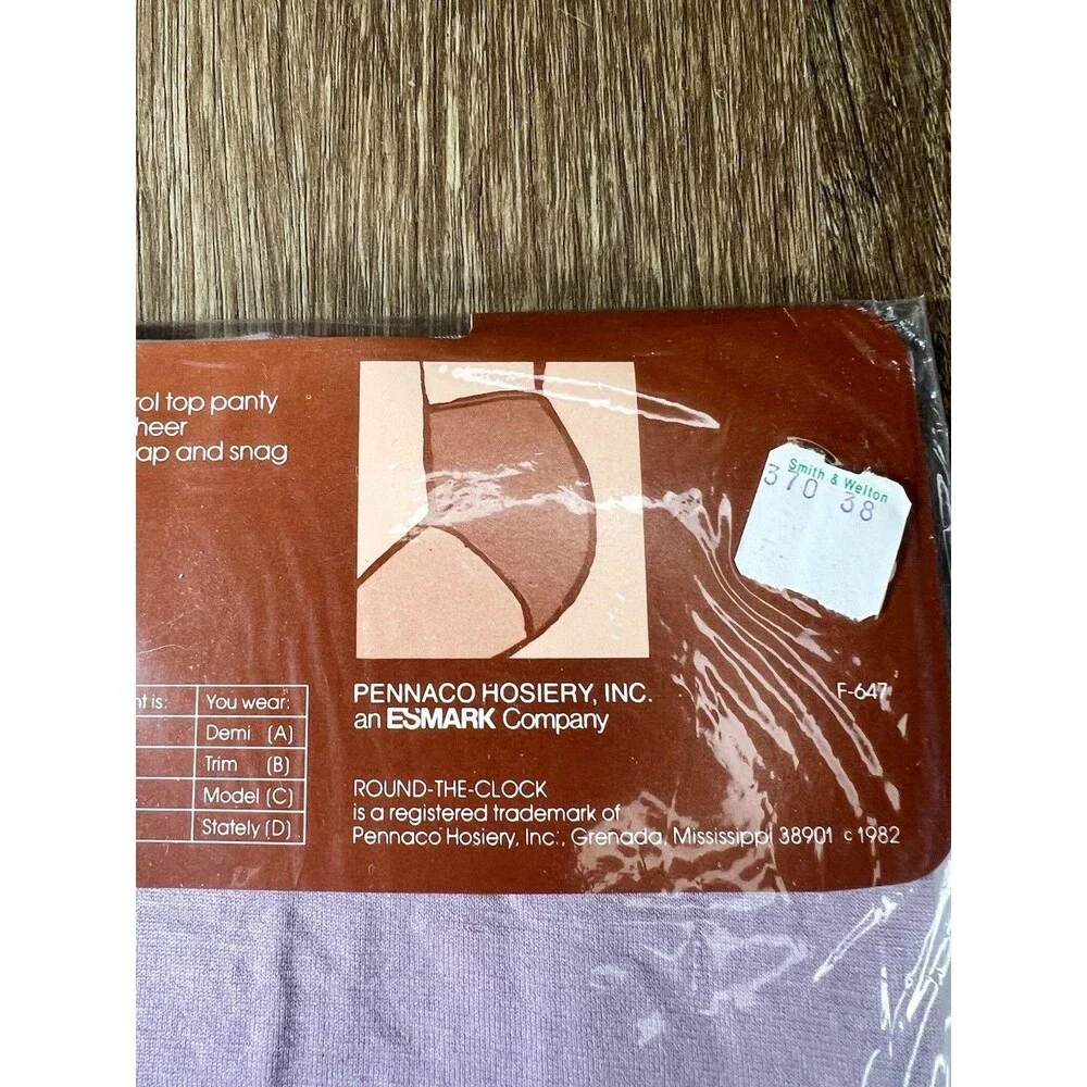 Vtg Round The Clock Control Top Pantyhose Rosebud Purple Size Model NIP 80s